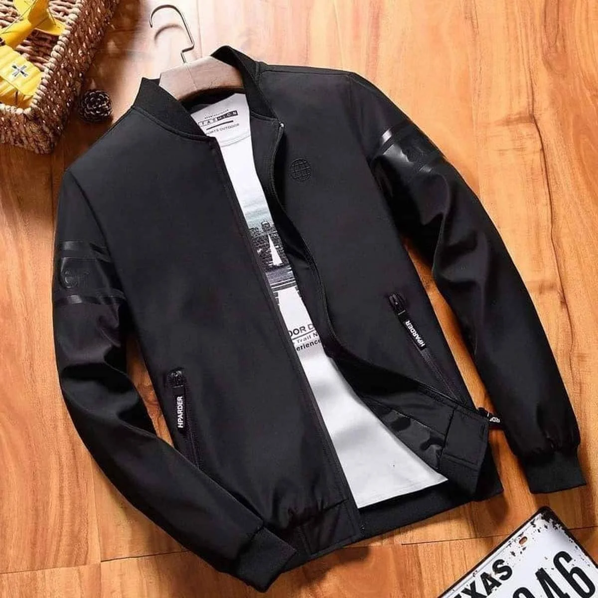 New Stylish Winter Jacket For Man - 4